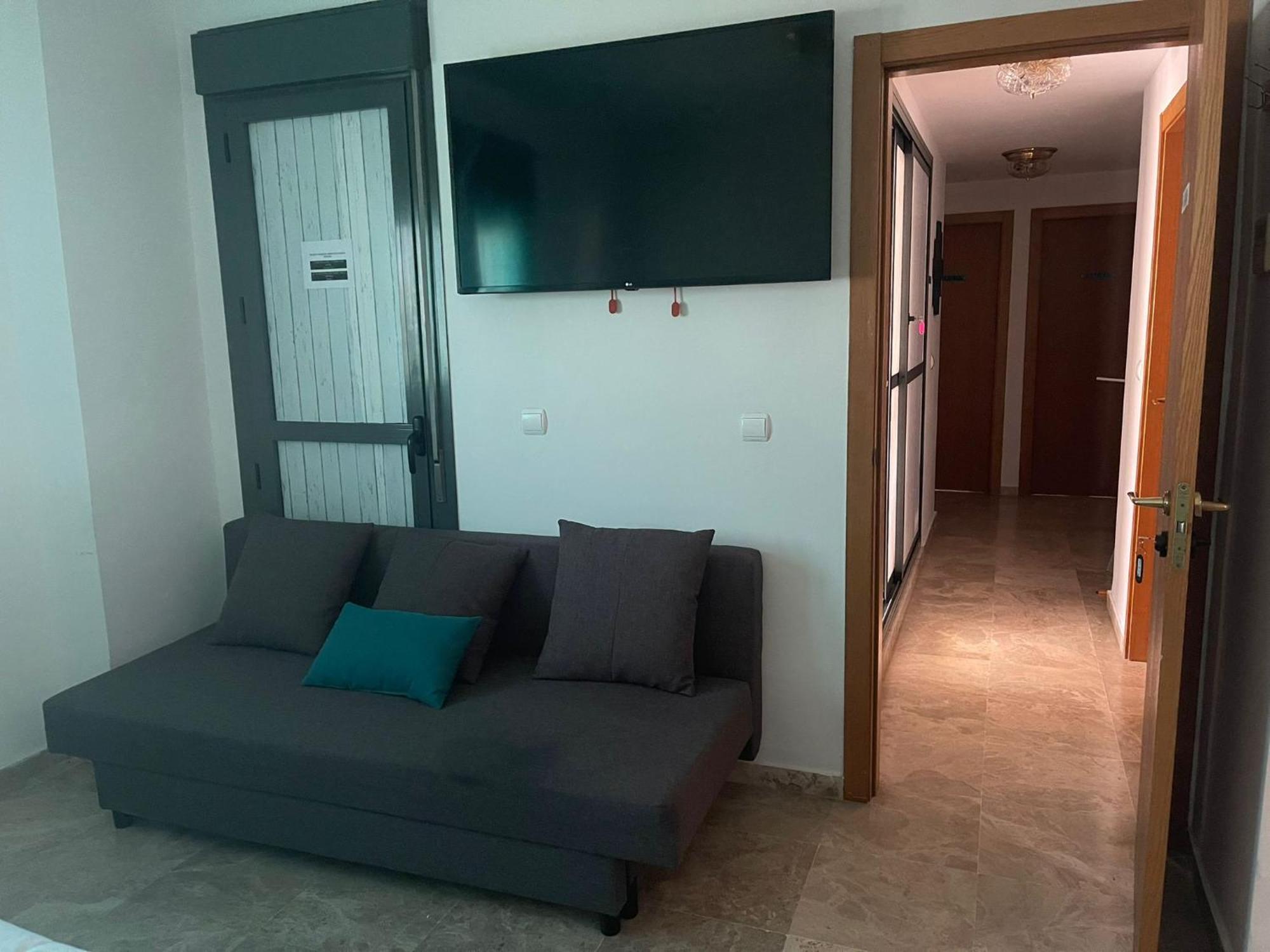 Stelarium-Suite Con Bano Privado En Casa Compartida-Uebica2 Mairena del Aljarafe Exterior foto